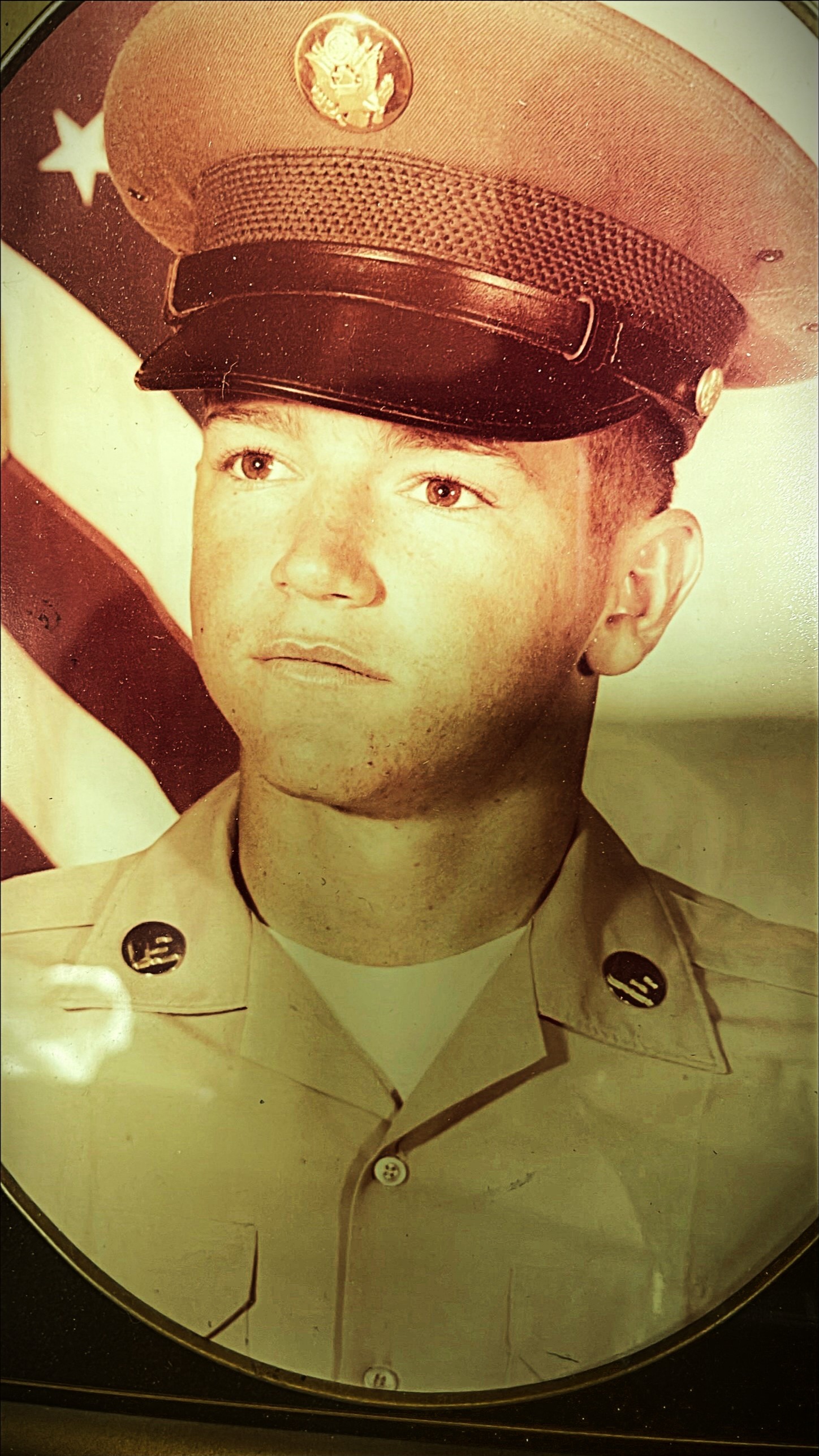 Boot camp Grad Pic Fort Leonard Wood 1979