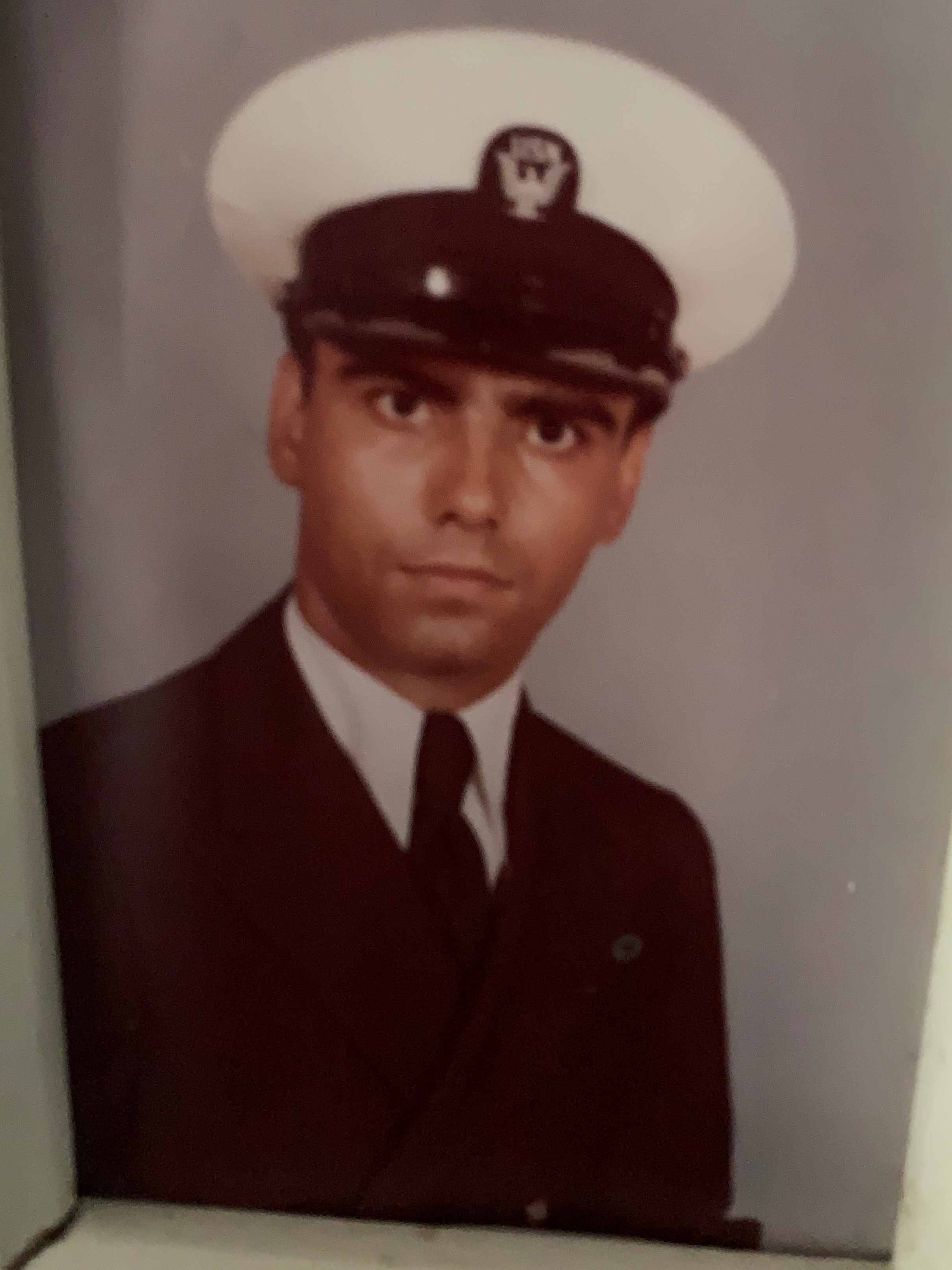 Po5 Henry Hernandez