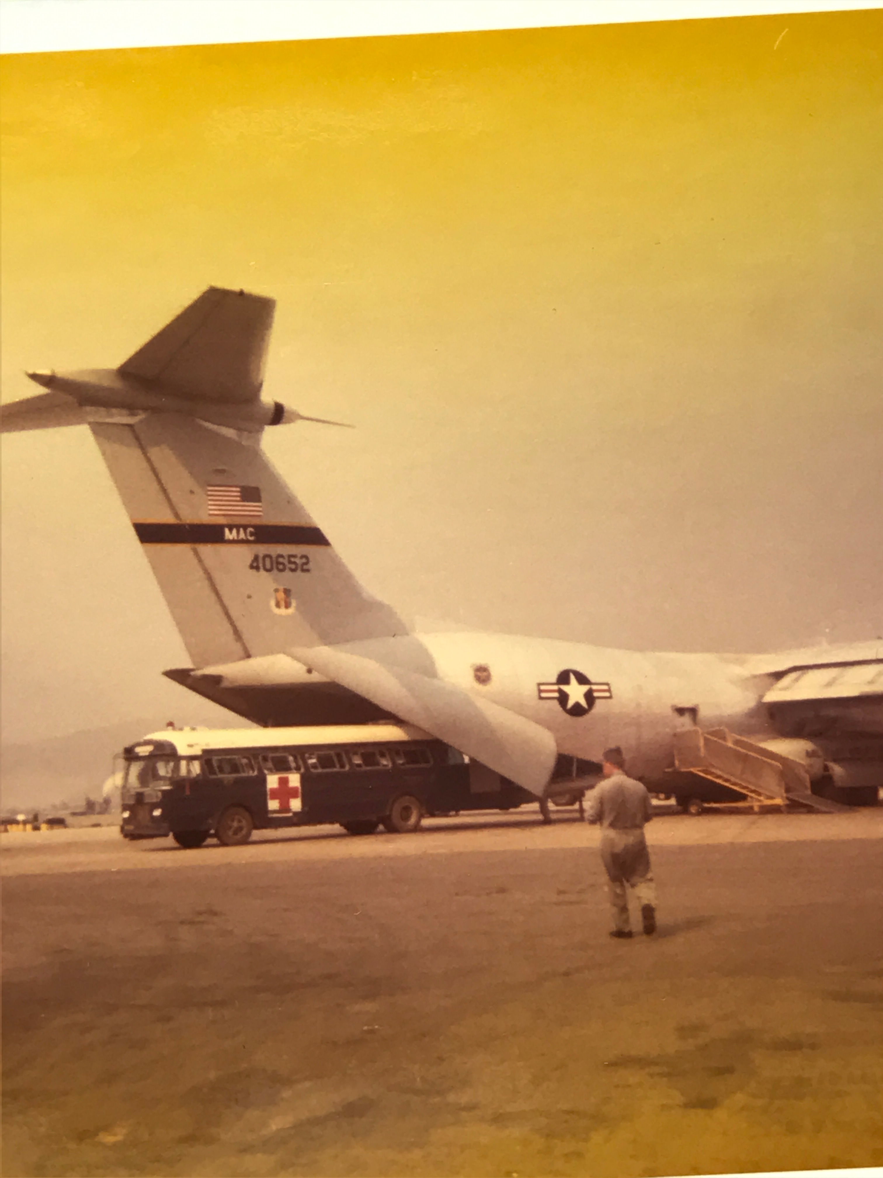 C-141 Homeward For KIA