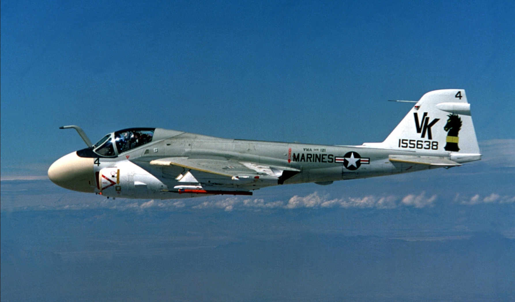 VMA (AW) 121
