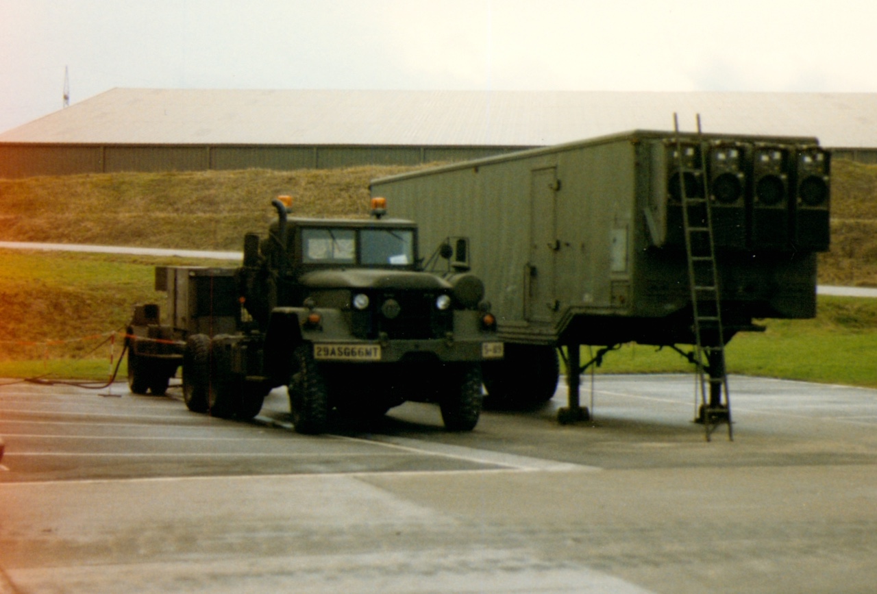 DAS-3 Van