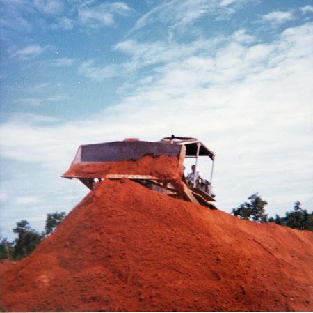 Red Laterite Worksite Co.D