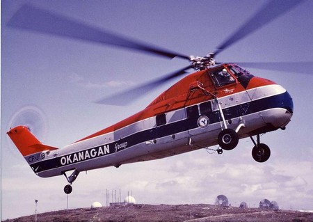 OKANAGAN helicopter landing at Cartwright Air Station