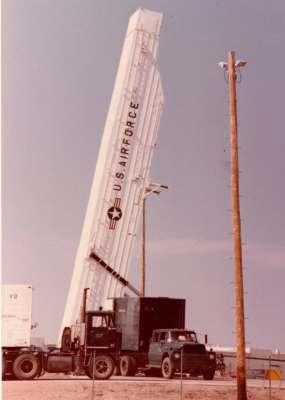 Transporter Erector