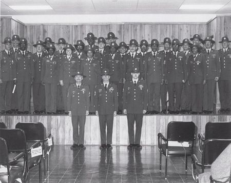 GRADUATING CLASS DRILL SGT