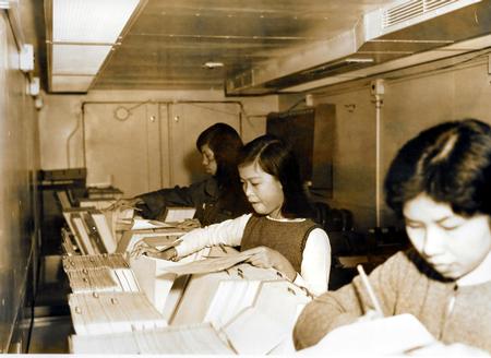 My 3 Vietnamese Girls who ran the computer run