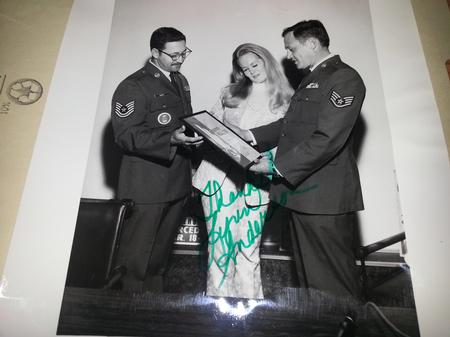 Presenting Certificate of Appreciation to Lynn Anderson