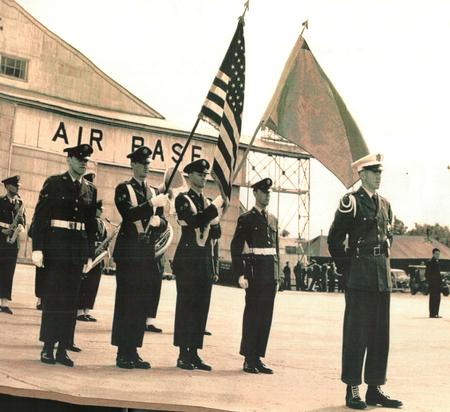 Dad .....MSgt. Harry P. (Mac) McGrattan (Far right)