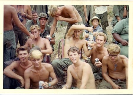 Vietnam Friends