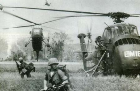 UH 34D Landing Zone