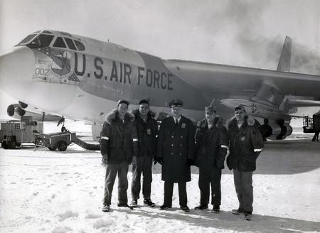 B-52-H 002 Ground Crew