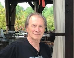 Advisory Team 64 under Viet-cong's artirllery atta