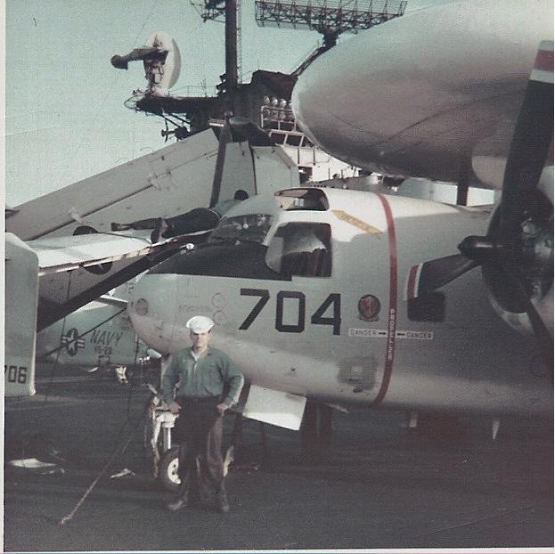 Xinh &  Hong Thi Nguyen