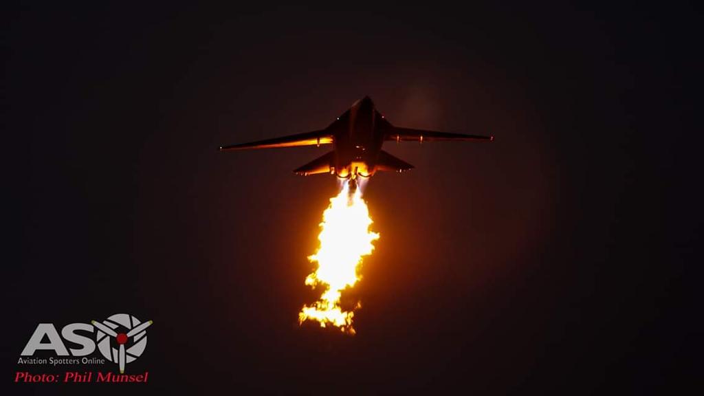 Marine & Air Force Cooks working together