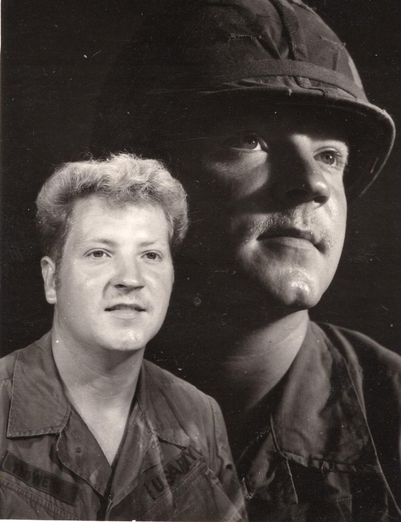 Five of paving crew at elizabeth,ky for awards dinner