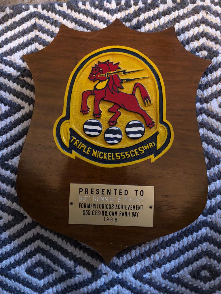 De-embarkation--1949.