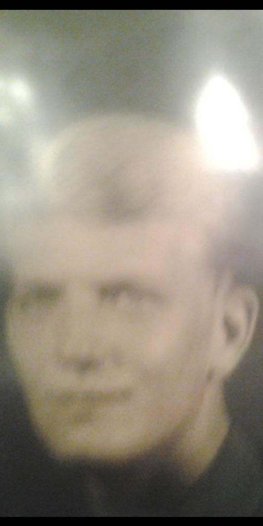 Mke Polchenko in radio repair shop DaNang