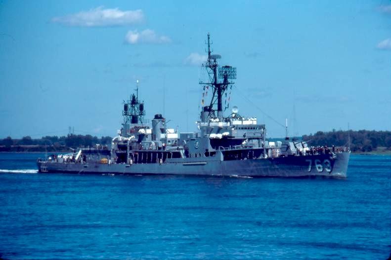 BAMBOO MEMORIAL WREATH